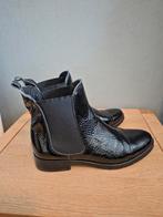 Novocento lakleren chelsea boots. Maat 38, Zwart, Lage of Enkellaarzen, Ophalen of Verzenden, Novocento