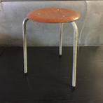 Industrieel design driepoots kruk Marko Ahrend jaren 50 60, Huis en Inrichting, Gebruikt, Staal, Marko, Ophalen of Verzenden