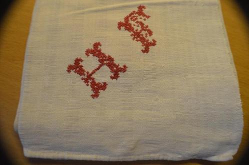prachtige antieke linnen doek met hand geborduurde initialen, Antiek en Kunst, Antiek | Kleden en Textiel, Ophalen of Verzenden