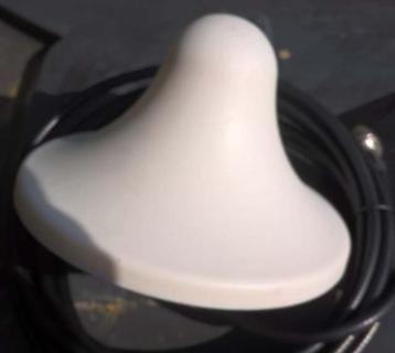 Omnidirectionele dome antenne 806 - 960 en 1710 - 2500 MHz beschikbaar voor biedingen