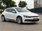 Volkswagen Scirocco 1.4 TSI 118KW DSG '09 Wit, bomvol opties, Auto's, Zwart, 4 cilinders, Leder en Stof, Wit