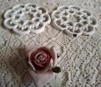 2 Kleine witte Franse gietijzeren onderzettertjes, Ophalen of Verzenden