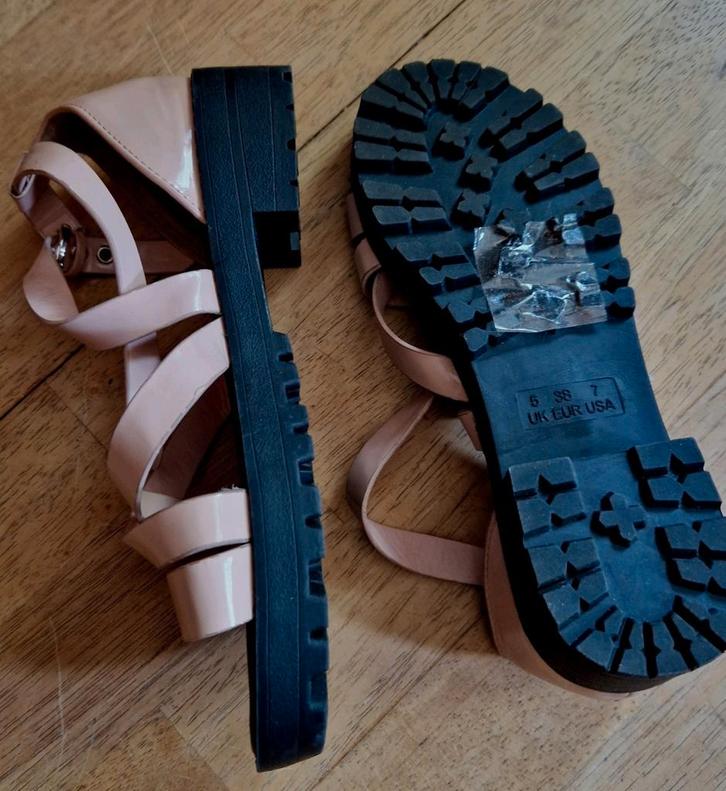 NIEUW🔥【★★★★★】♀️ Sandalen【ATMOSPHERE】42〔onderk.zl=25 cm〕roze, Kleding | Dames, Schoenen, Nieuw, Sandalen of Muiltjes, Roze, Ophalen of Verzenden