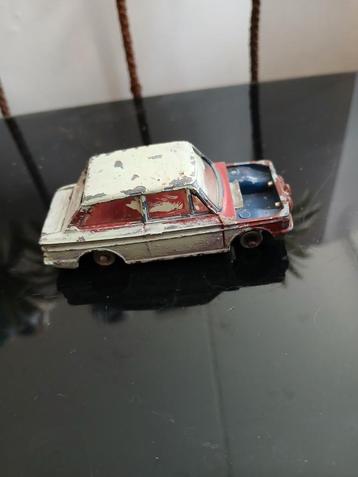 Hillman Imp rallye.  Dinky toys,  opknapper  beschikbaar voor biedingen