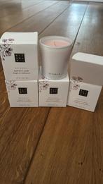 Rituals Relaxing Kaars - Nieuw!, Huis en Inrichting, Woonaccessoires | Kandelaars en Kaarsen, Overige materialen, Wit, Nieuw, Ophalen of Verzenden