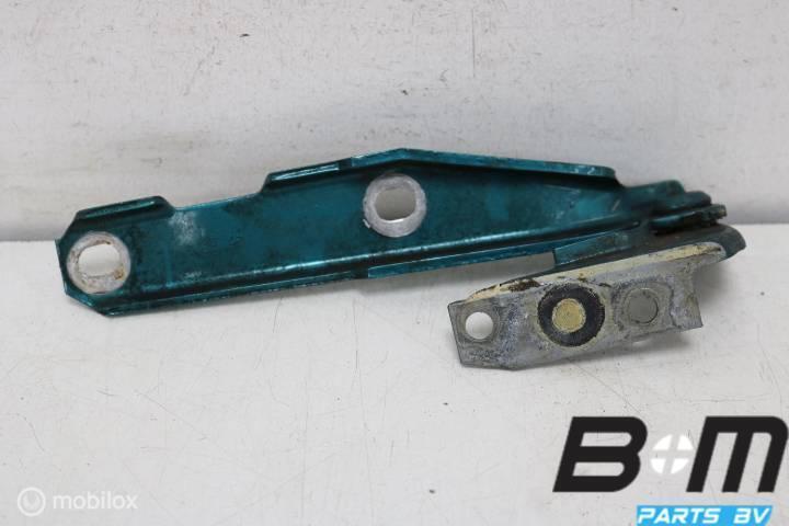 Motorkapscharnier rechts Audi A6 4B 4B0823302D, Auto-onderdelen, Carrosserie en Plaatwerk, Gebruikt
