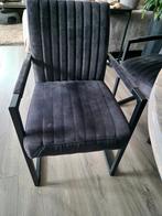 250 euro eethoek tafel met 4 velvet stoelen 2jr oud, Rond, Ophalen of Verzenden, Zo goed als nieuw, Vier personen