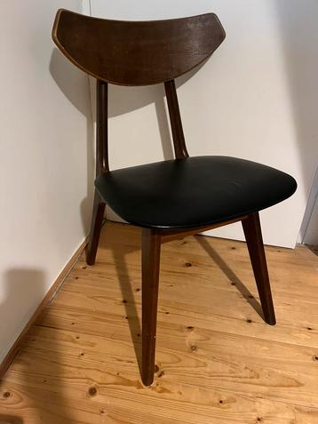 Vintage retro stoel AWA. Louis van Teeffelen beschikbaar voor biedingen