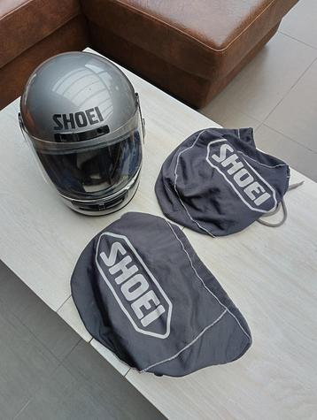 Shoei helm maat : S  kleur : grijs/zilvergrijs (met 2 bijpas beschikbaar voor biedingen