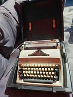 Zoldervondst prachtige vinted Scheidegger Typemachine, Diversen, Typemachines, Ophalen of Verzenden, Zo goed als nieuw