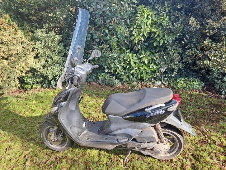 Snor scooterYamaha Neos 2017, Fietsen en Brommers, Brommeronderdelen | Scooters, Gebruikt, Piaggio, Overige typen, Ophalen of Verzenden