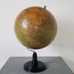 Vroege grote globe op bakelieten voet, Antiek en Kunst, Ophalen of Verzenden