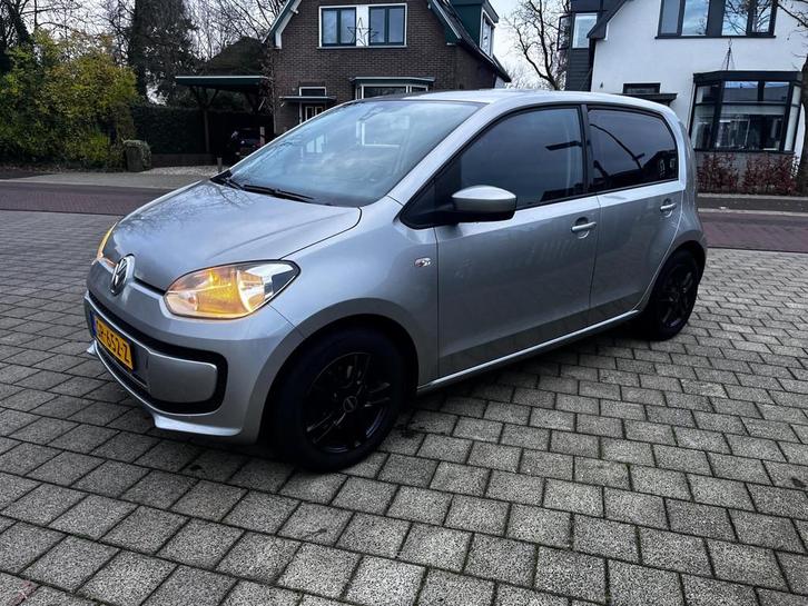 Volkswagen Up! 1.0 high up! Airco LM Nav 5Drs Isofix NW APK, Auto's, Volkswagen, Bedrijf, Te koop, up!, ABS, Airbags, Airconditioning