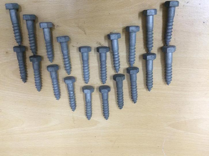 IJzerwaren bouten, moeren, etc., Doe-het-zelf en Verbouw, IJzerwaren en Bevestigingsmiddelen, Gebruikt, Bouten of Moeren, Rvs