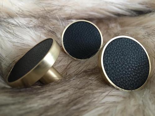 Black Leather kastknop/wandhaak - Leer in Gouden Case, Huis en Inrichting, Woonaccessoires | Overige, Nieuw, Ophalen of Verzenden