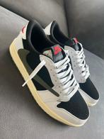 Travis Scott Olive, Overige kleuren, Ophalen of Verzenden, Jordan x Travis Scott, Sneakers of Gympen