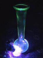 Glazen groene vaas, rozenvaas, Gebruikt, Ophalen of Verzenden, Glas, Minder dan 50 cm