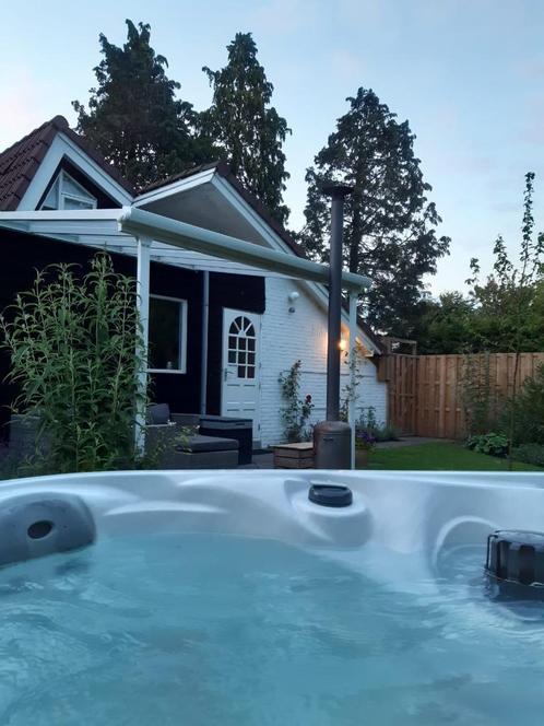 NOG BESCHIKBAAR info 31 aug  bungalow + jacuzzi ., Huizen en Kamers, Huizen te huur, Overijssel, Vrijstaande woning, Direct bij eigenaar