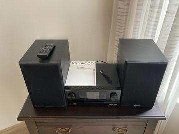 Kenwood M-9000S stereo set beschikbaar voor biedingen
