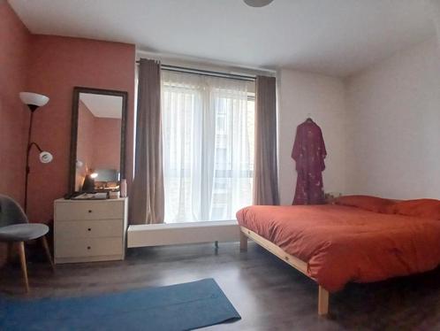 Room short sublet 12 Aug - 12 Sept (Amsterdam), Huizen en Kamers, Kamers te huur, Amsterdam, 50 m² of meer