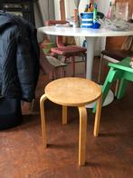 Vintage ikea Frosta kruk, Huis en Inrichting, Krukjes, Ophalen, Zo goed als nieuw, Hout