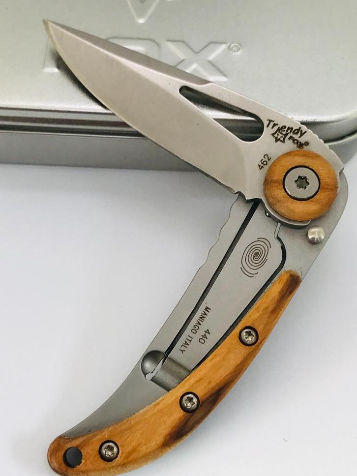 Fox - Trendy Olijf hout - 462 - Maniago Italy Nieuw in blik, Caravans en Kamperen, Kampeergereedschap, Nieuw, Verzenden