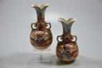 2 Met de hand gemaakte en geschilderde Satsuma vazen. Japan, Ophalen of Verzenden