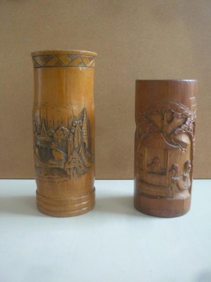 Bitong twee maal, handgesneden bamboe vazen, Antiek en Kunst, Kunst | Beelden en Houtsnijwerken, Verzenden