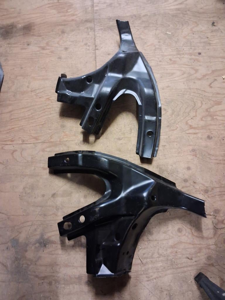 Ford escort rs2000 mk5 chassis reparatie nos, Ophalen of Verzenden