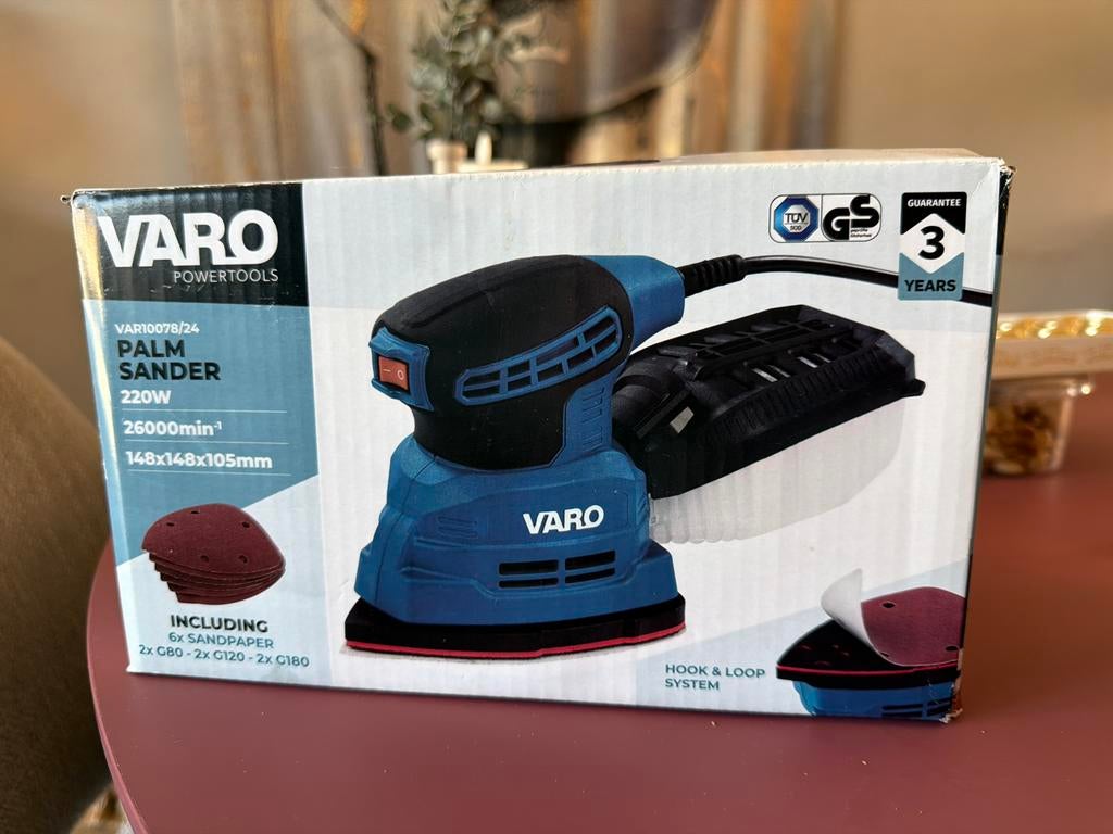 Varo Powertools Palm Schuurmachine 220W met 6 schuurpapieren, Ophalen of Verzenden, Nieuw, Minder dan 600 watt, Vlakschuurmachine