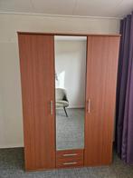 Gratis kledingkast met spiegel en lades, Met deur(en), Gebruikt, 200 cm of meer, 150 tot 200 cm