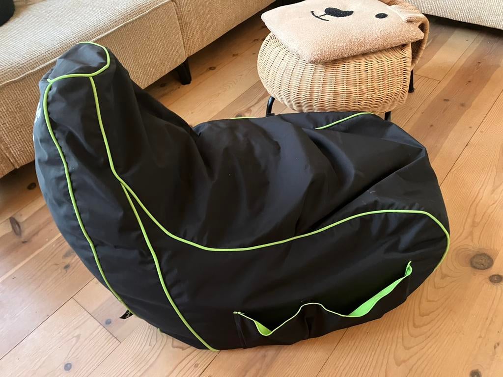 Gaming zitzak, Huis en Inrichting, Zitzakken, Ophalen, Zo goed als nieuw, Zwart