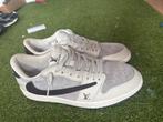 Louis Vuitton Sneakers - Grijs, Ophalen, Zo goed als nieuw, Grijs, Sneakers of Gympen