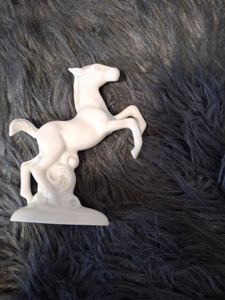 Wit porseleinen paard beeldje - elegant decoratie, Ophalen of Verzenden