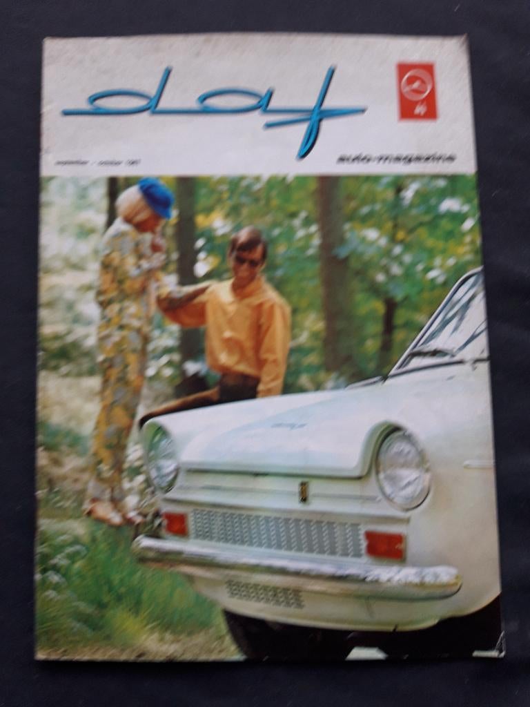 Daf Automagazine 1967 nummer sept  – okt, Gelezen, Daf variomatic, Ophalen of Verzenden, Overige merken