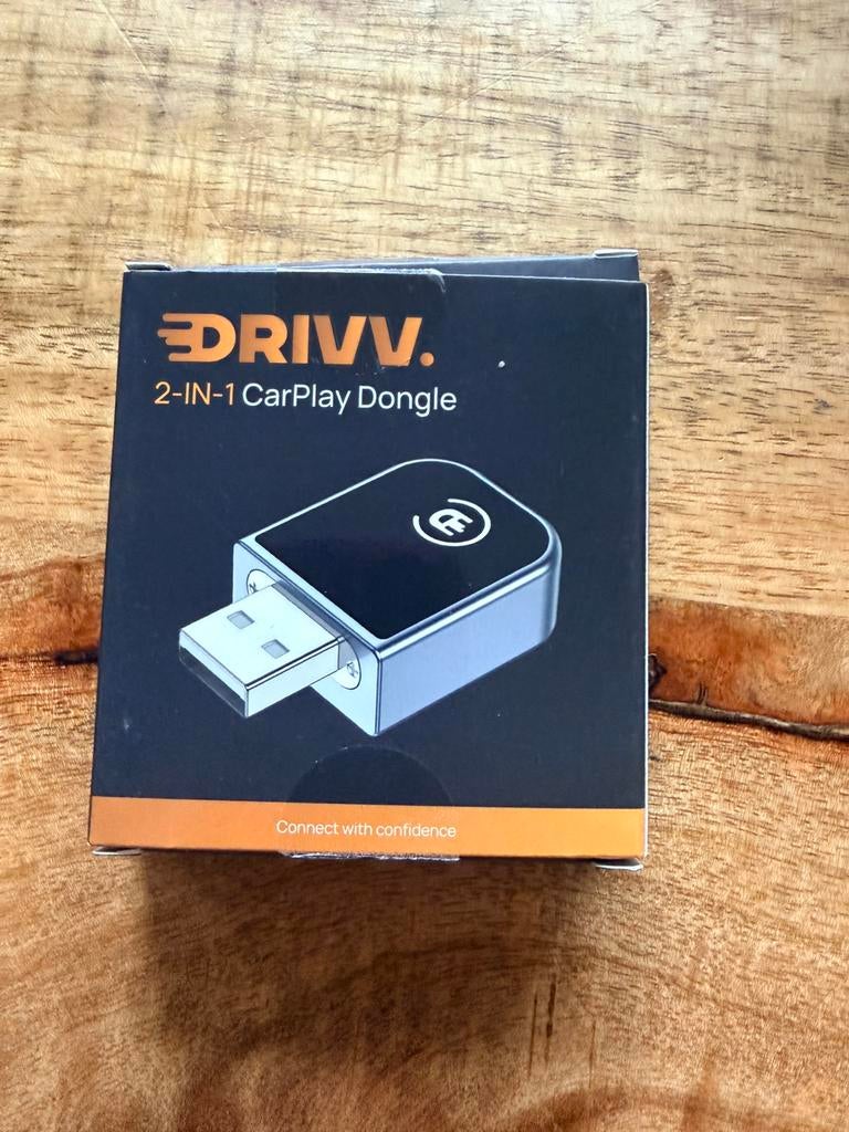 Drivv. Draadloze carplay dongle, Ophalen of Verzenden, Zo goed als nieuw
