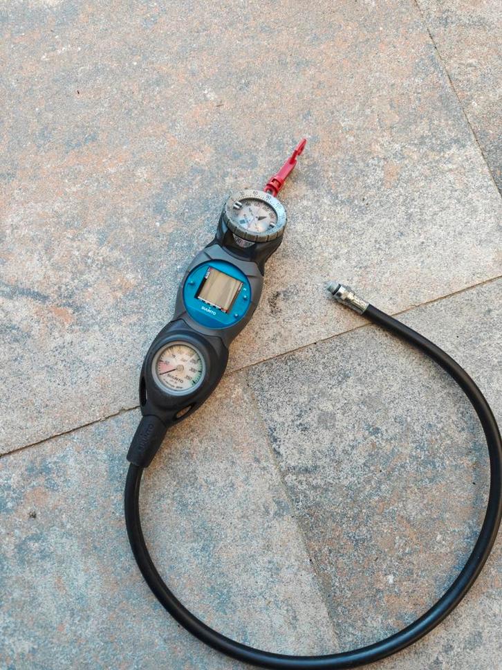 Suunto Duikset: Manometer, Computer & Kompas, Watersport en Boten, Duiken, Duikcomputer, Ophalen