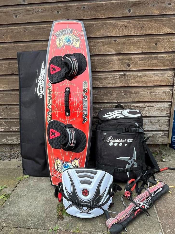 Cabrinha Switchblade, complete set., Watersport en Boten, Kitesurfen, Gebruikt, Kitesurf-set, 12 m², Twintip, Ophalen