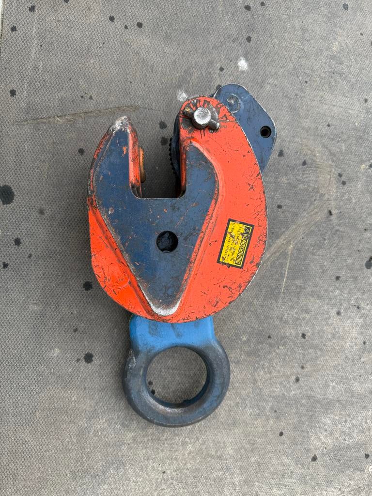 Zware platenklem met scherpe bekken, Ophalen