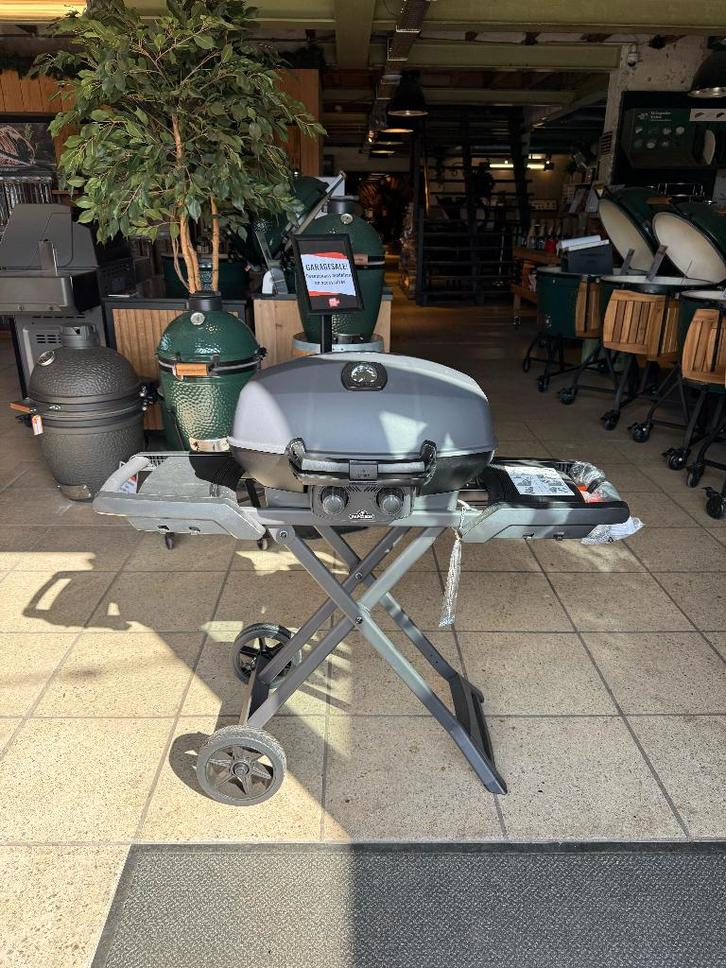 Napoleon Phantom TravelQ PRO285X, Tuin en Terras, Gasbarbecues, Zo goed als nieuw, Ophalen