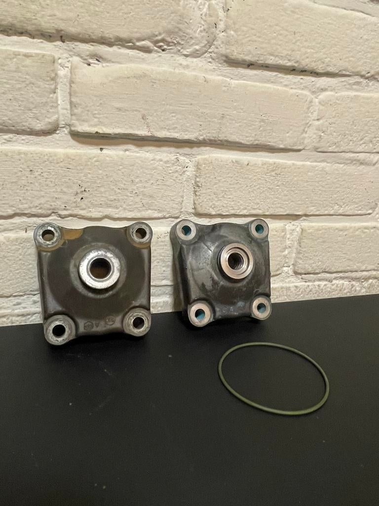 Piaggio/gilera 125cc/180cc binnenkop LC 2 stuks, Ophalen of Verzenden, Zo goed als nieuw, Blok, Piaggio