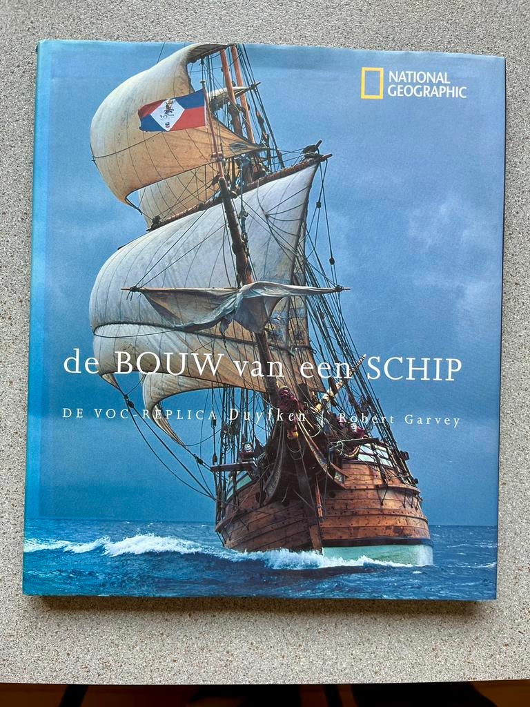 R. Garvey - De bouw van een schip, Boeken, Sociale wetenschap, Ophalen of Verzenden, Zo goed als nieuw, R. Garvey