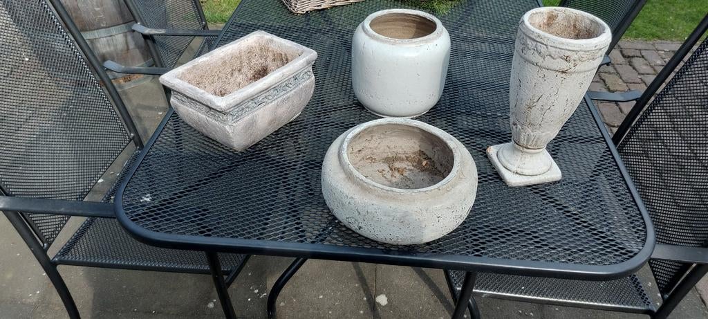 Bloempotten diversen, Ophalen