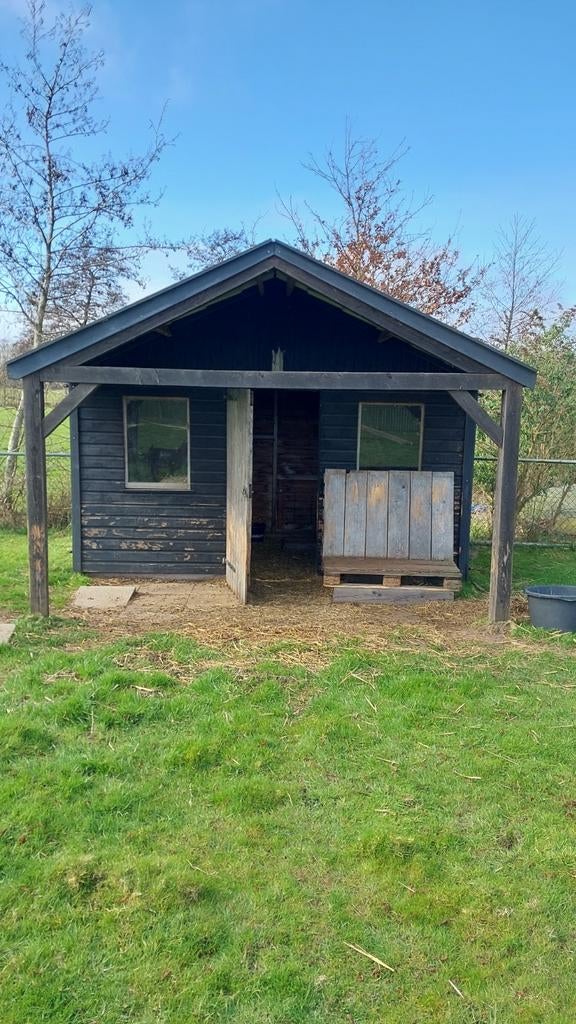 Tuinhuis nu  geitenhok, Vb, Overige typen, Ophalen of Verzenden, Iii