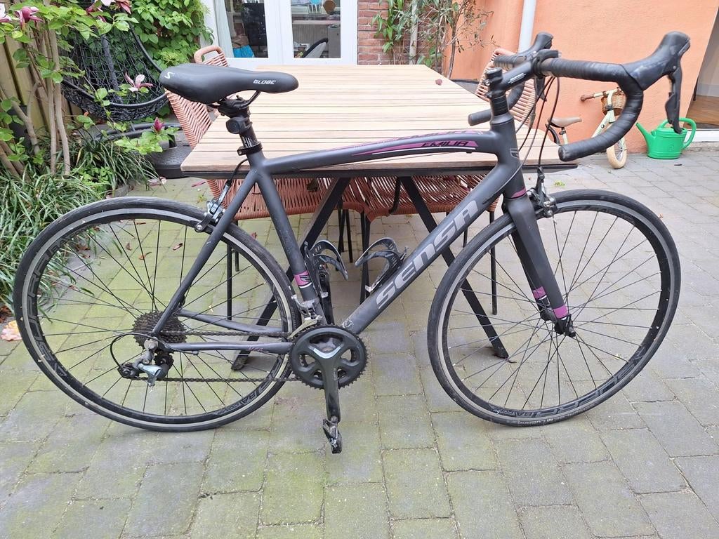 Sensa Emilia Tiagra zwart/paars mat, 28 inch, 53 tot 56 cm, Zo goed als nieuw, 15 tot 20 versnellingen