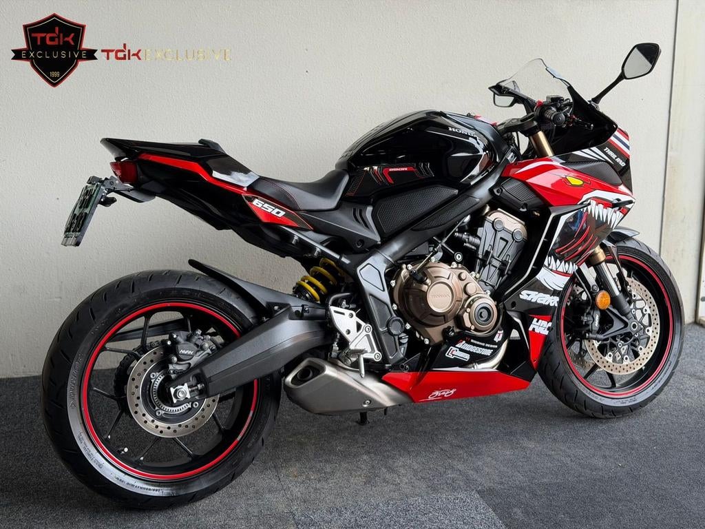 HONDA CBR 650 R UNIEK HRC SHARK EDITION! (CBR650R CB 650 R), Motoren, Motoren | Honda, 4 cilinders, 649 cc, Bedrijf, Super Sport