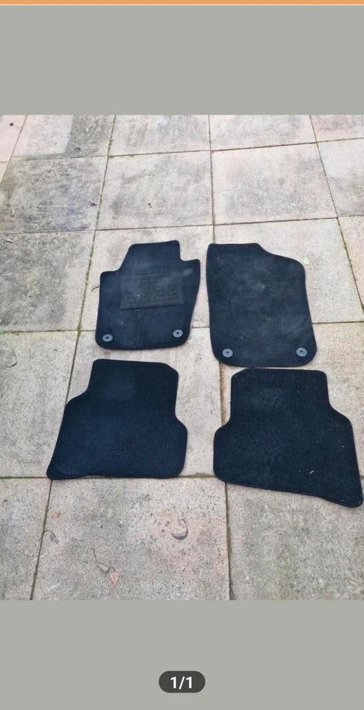 Vw Polo tot en met 2017 automatten set van 4 stuks, Ophalen of Verzenden