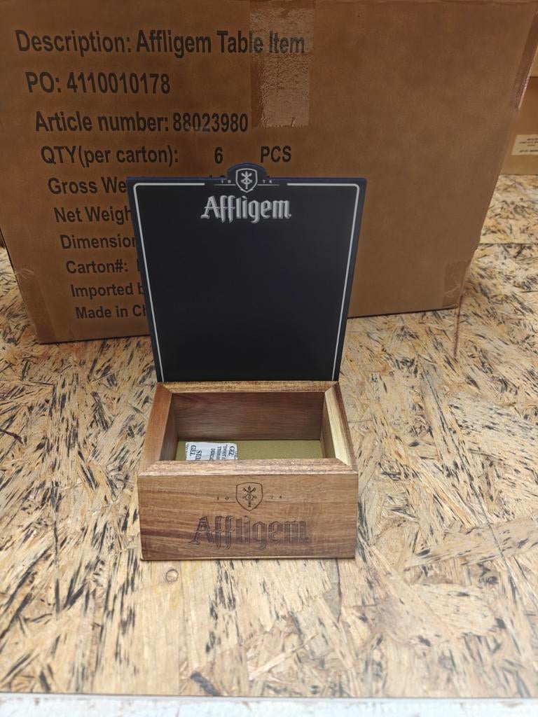 Affligem bierviltjes/bierkaart houder - Nieuw in doos, Ophalen of Verzenden, Nieuw, Gebruiksvoorwerp