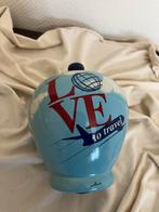 Vakantiespaarpot 'Love to Travel' - Hallmark, Ophalen of Verzenden, Zo goed als nieuw, Steen, Aardewerk of Keramiek, Overige thema's