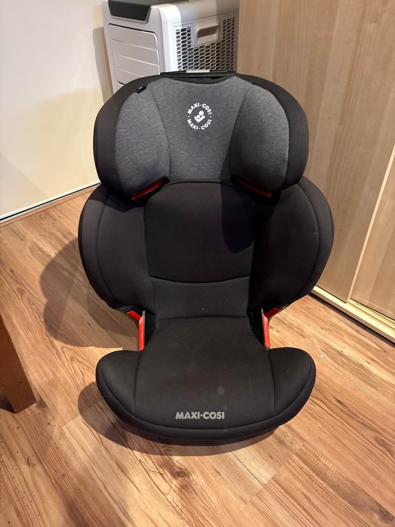 Maxi-Cosi Rodifix autostoel 15-36 kg, Autogordel of Isofix, 15 t/m 36 kg, Zo goed als nieuw, Maxi-Cosi